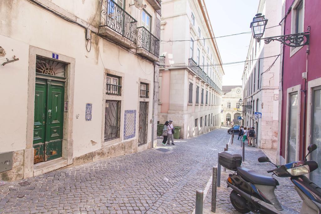 Lovelystay - Cosy Bairro Alto Duplex Lisbon Exterior photo